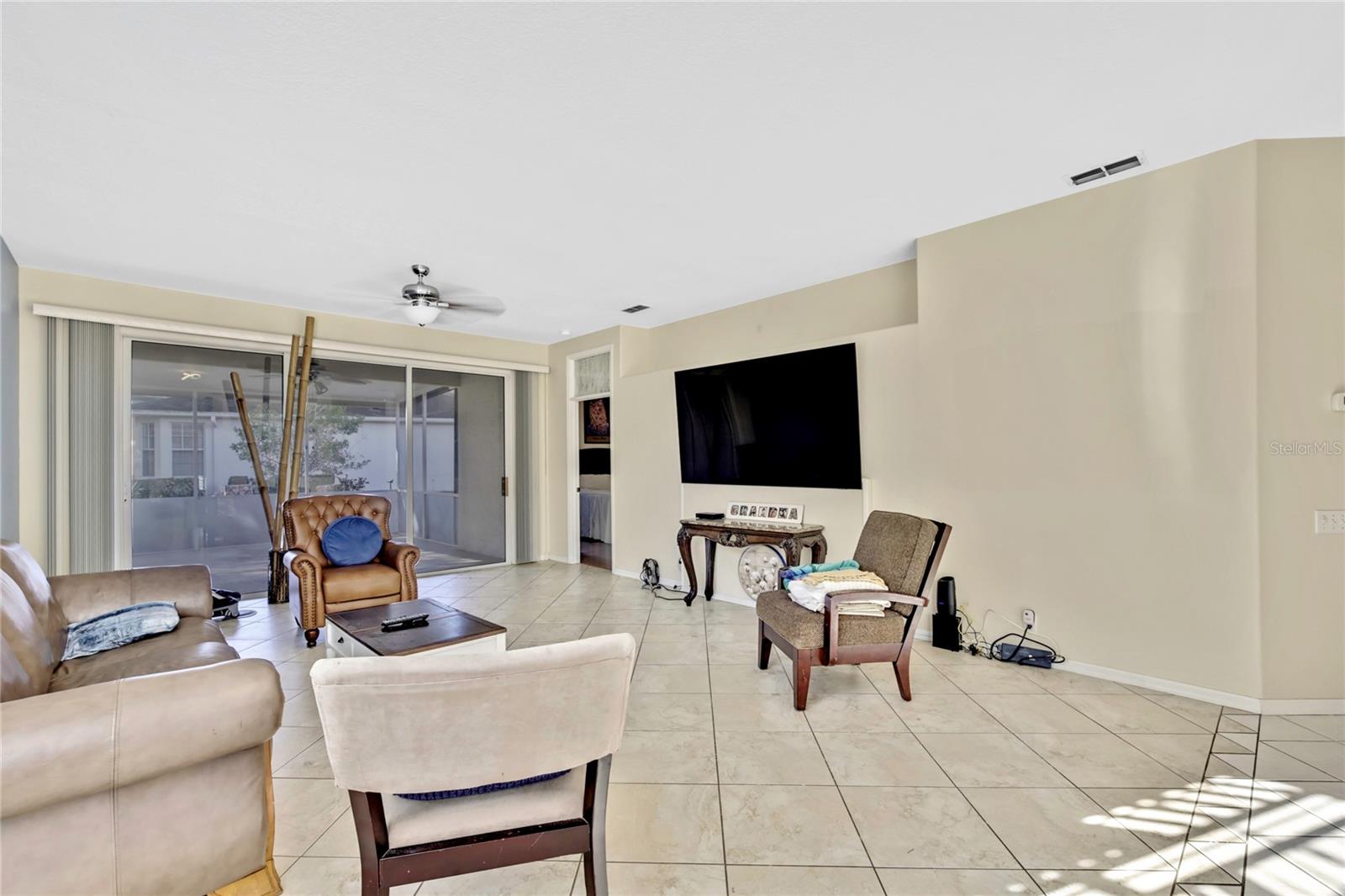 SILVERTHORN PH 1 - Residential