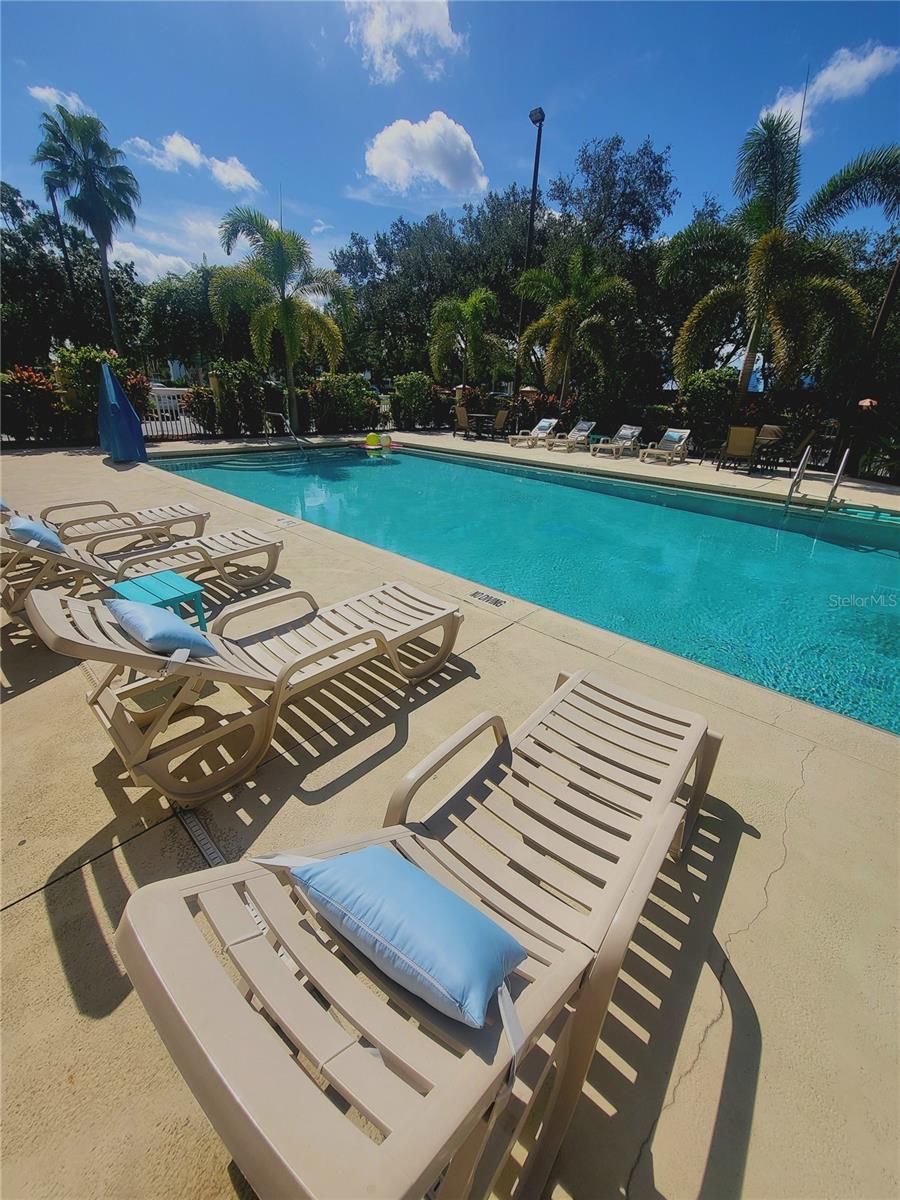 MERIDIAN PALMS COMM CONDO - Residential