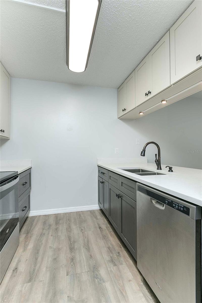 MIDDLEBROOK PINES PH 04 - Residential