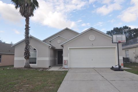 A home in DAVENPORT