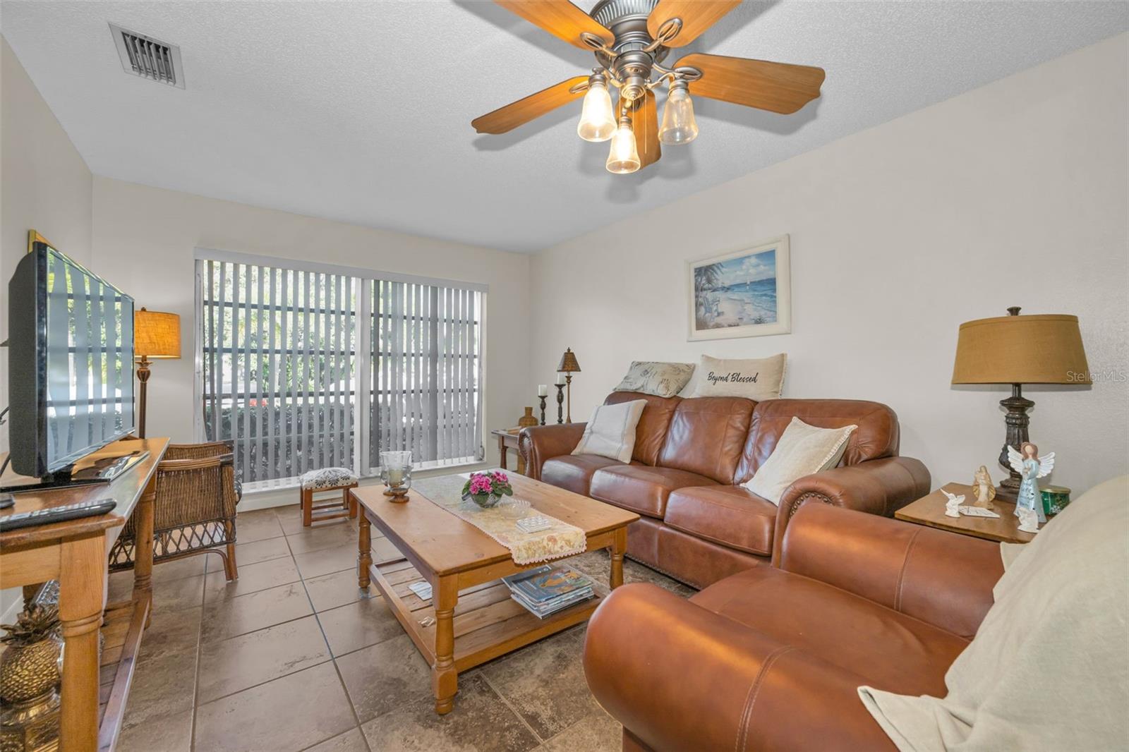 MEDITERRANEAN MANORS - Residential