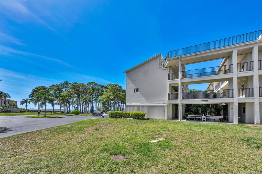 Photo of 2700 Bayshore Boulevard #6107, Dunedin, FL 34698 (MLS # TB8496806)