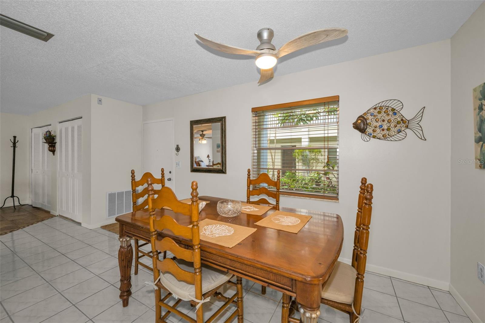 MEDITERRANEAN MANORS - Residential