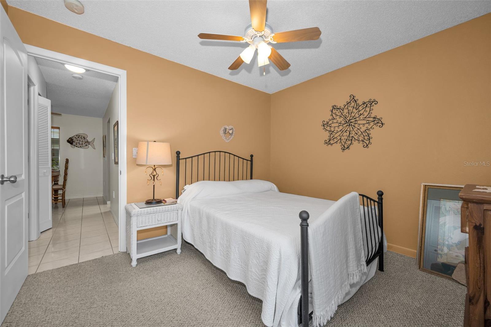 MEDITERRANEAN MANORS - Residential