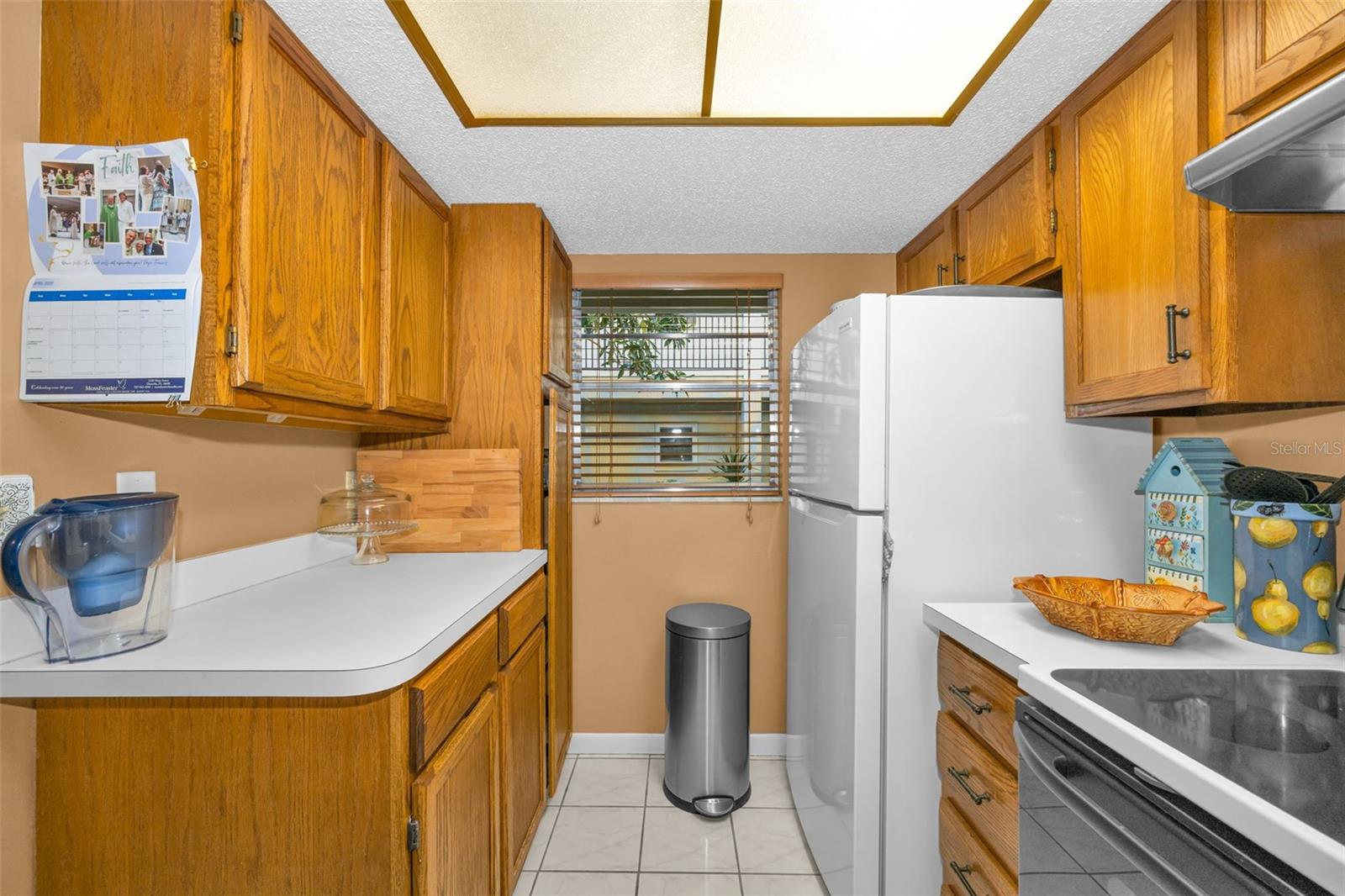 MEDITERRANEAN MANORS - Residential