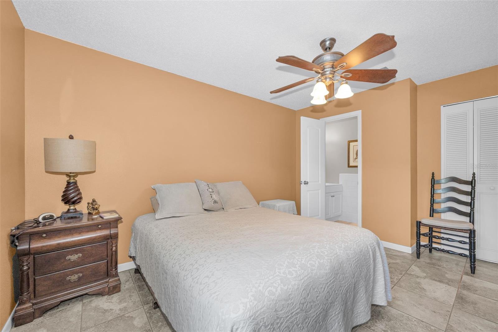 MEDITERRANEAN MANORS - Residential