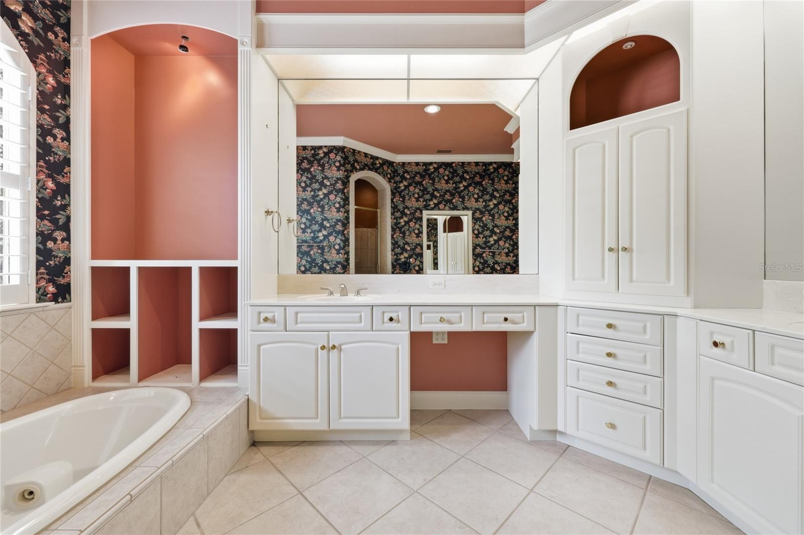 HAILE PLANTATION UNIT 34 PH 4 - Residential