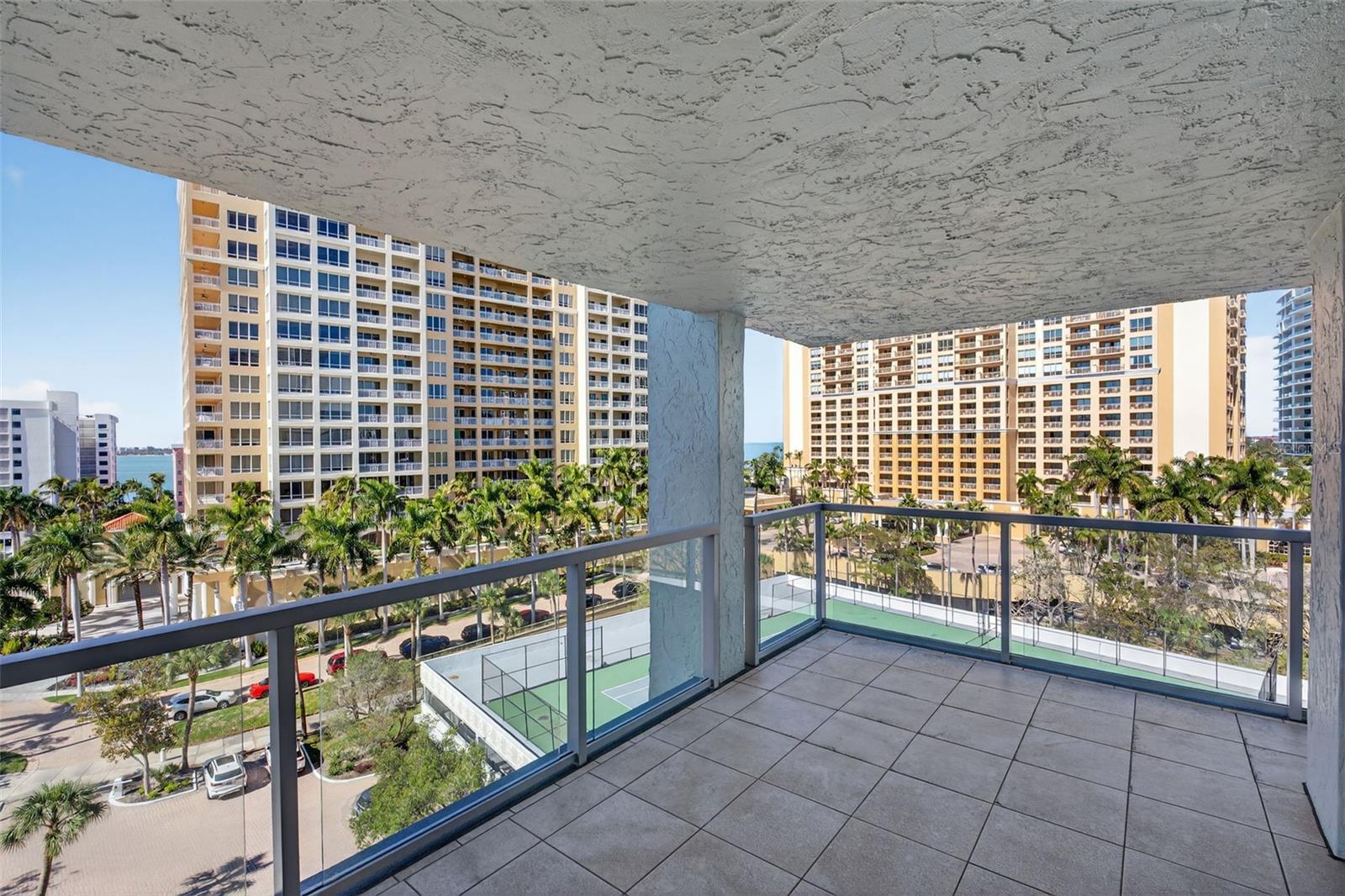 ONE WATERGATE - Residential