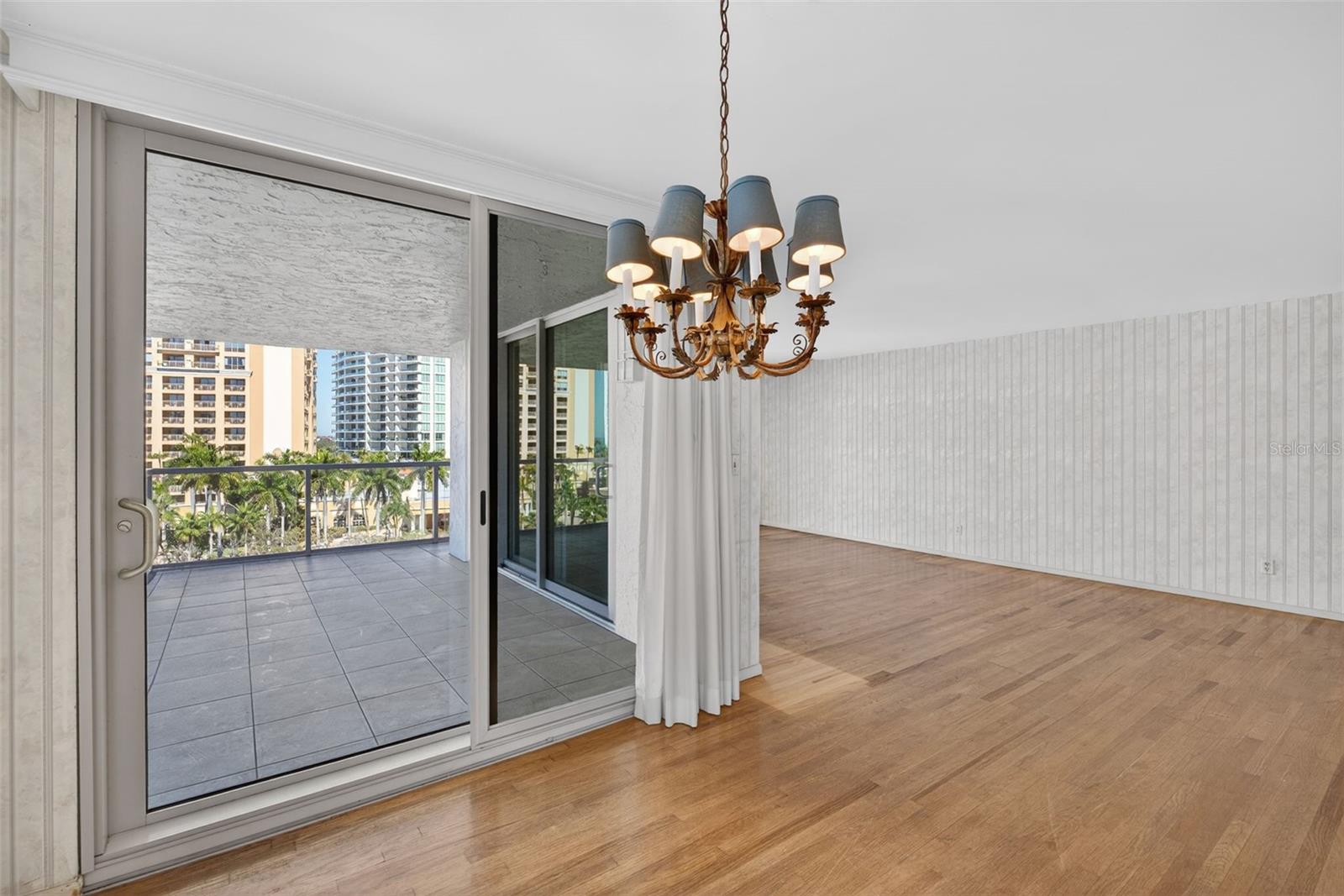 ONE WATERGATE - Residential