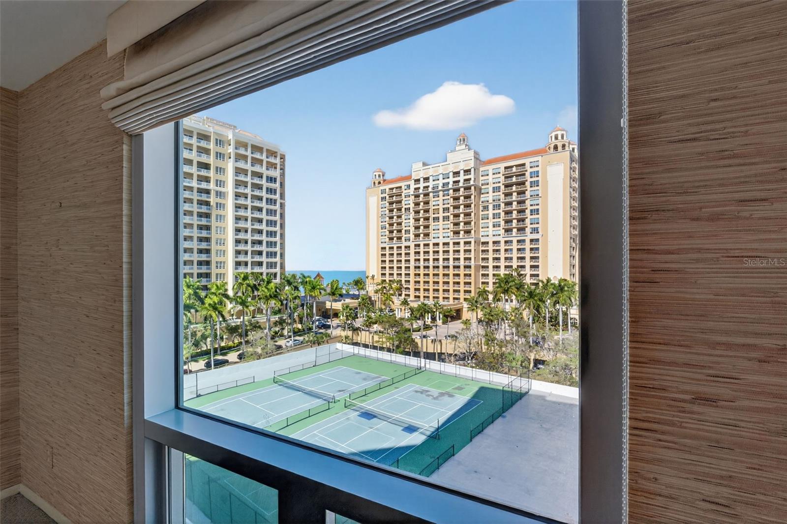 ONE WATERGATE - Residential