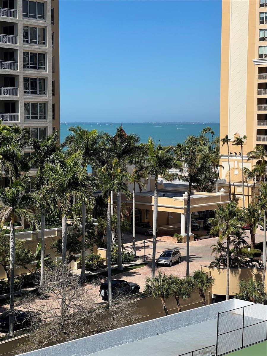 ONE WATERGATE - Residential