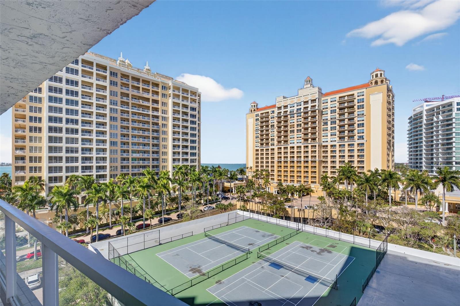 ONE WATERGATE - Residential