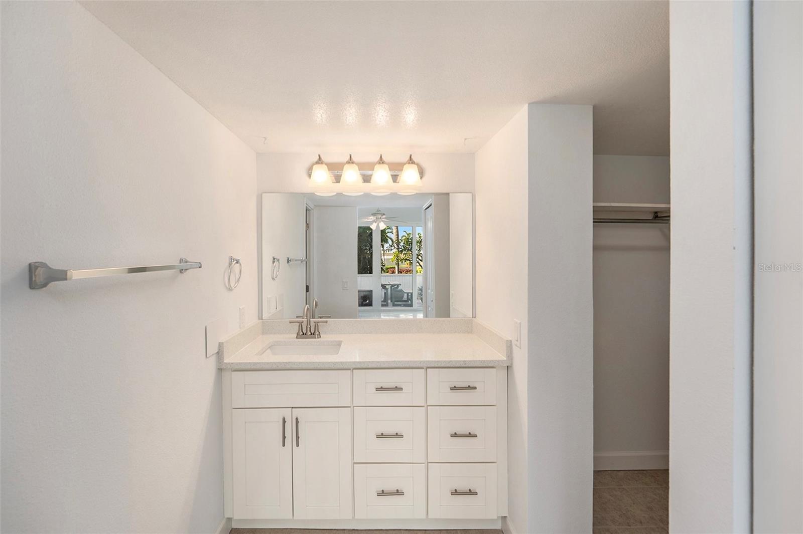 BAY ISLAND GROUP 1 - Residential