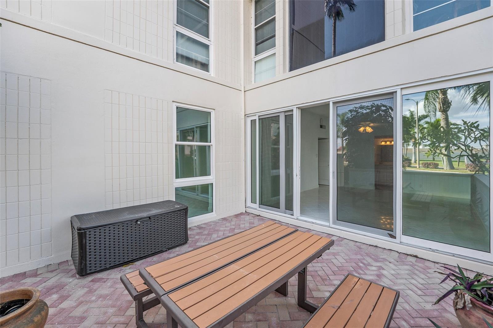 BAY ISLAND GROUP 1 - Residential