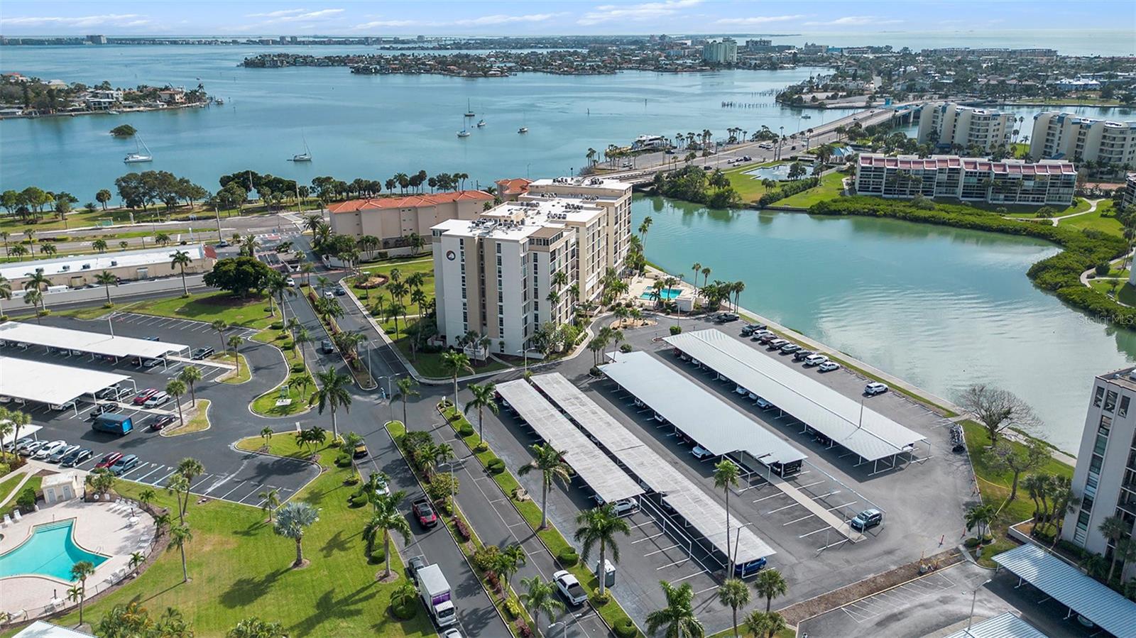 BAY ISLAND GROUP 1 - Residential