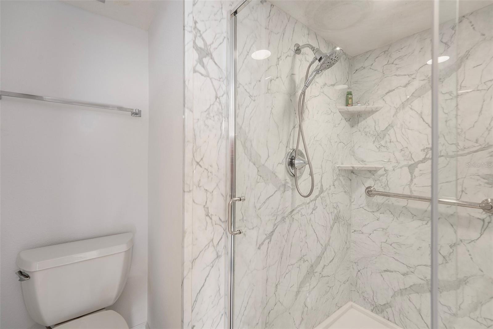 BAY ISLAND GROUP 1 - Residential