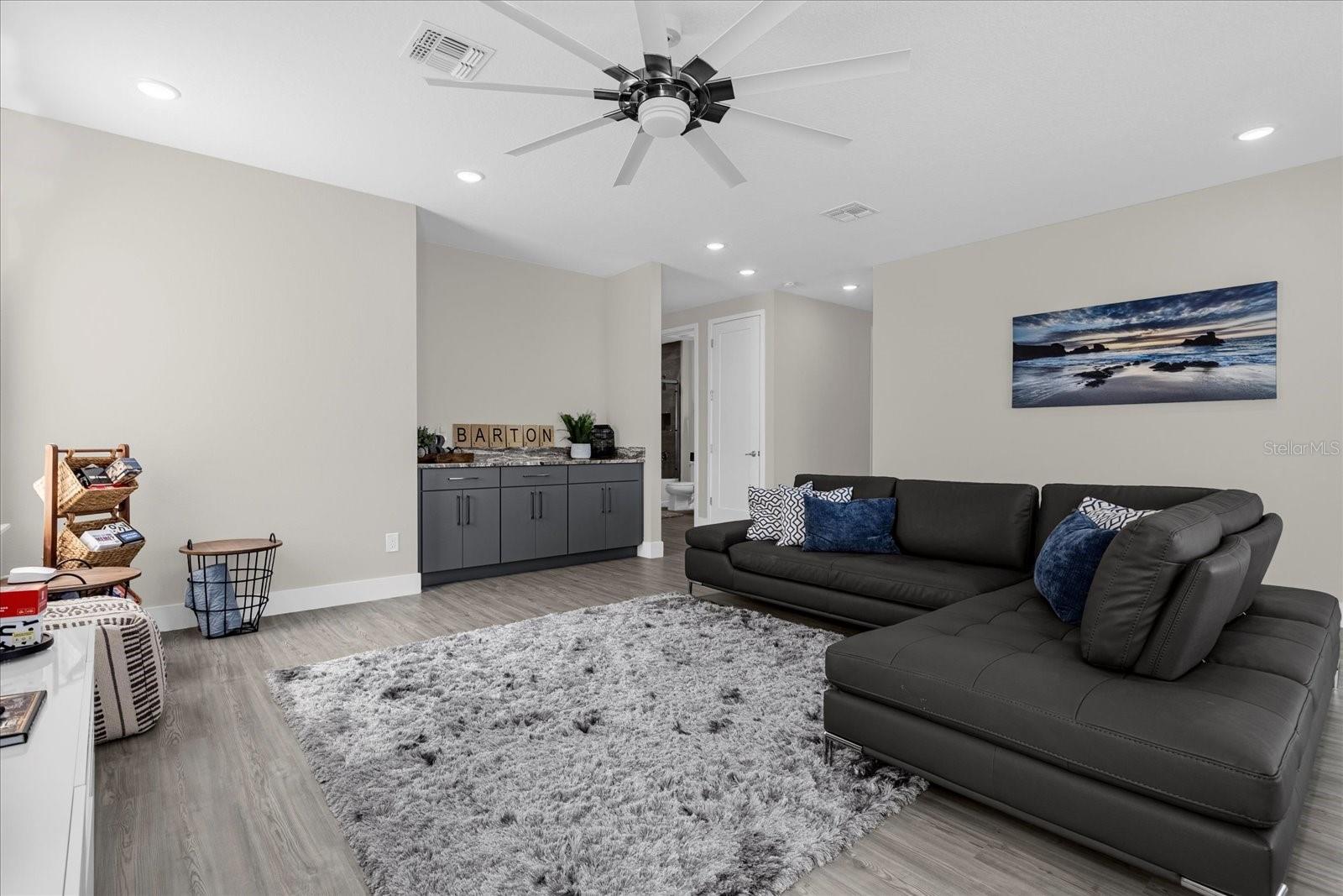 REUNION WEST 17TH & 18TH FAIRW - Residential