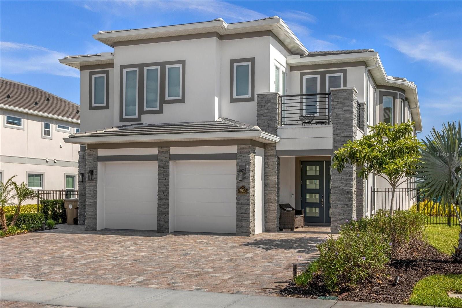 REUNION WEST 17TH & 18TH FAIRW - Residential