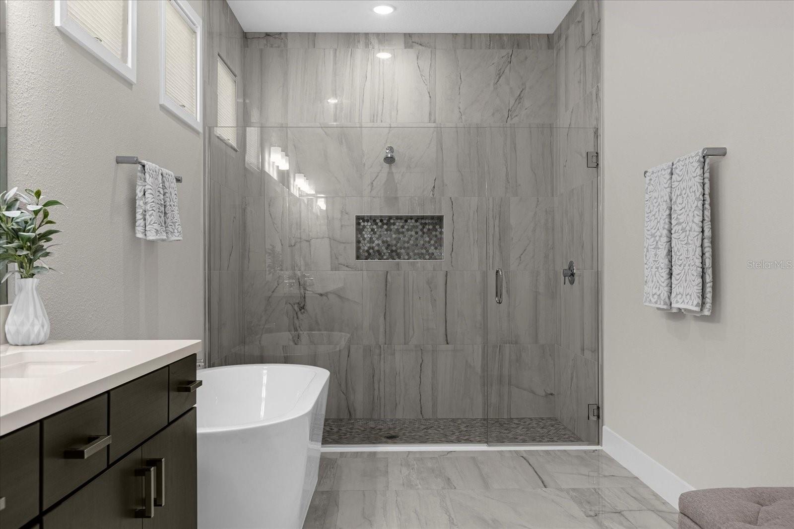 REUNION WEST 17TH & 18TH FAIRW - Residential