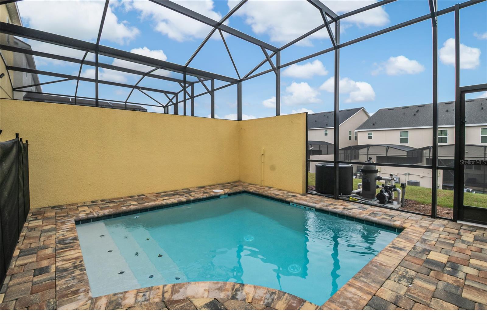 SOLARA PH 3 REP - Residential