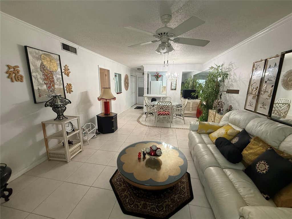 Photo of 125 Picardy Villa Circle #101, Brandon, FL 33510 (MLS # TB8533028)