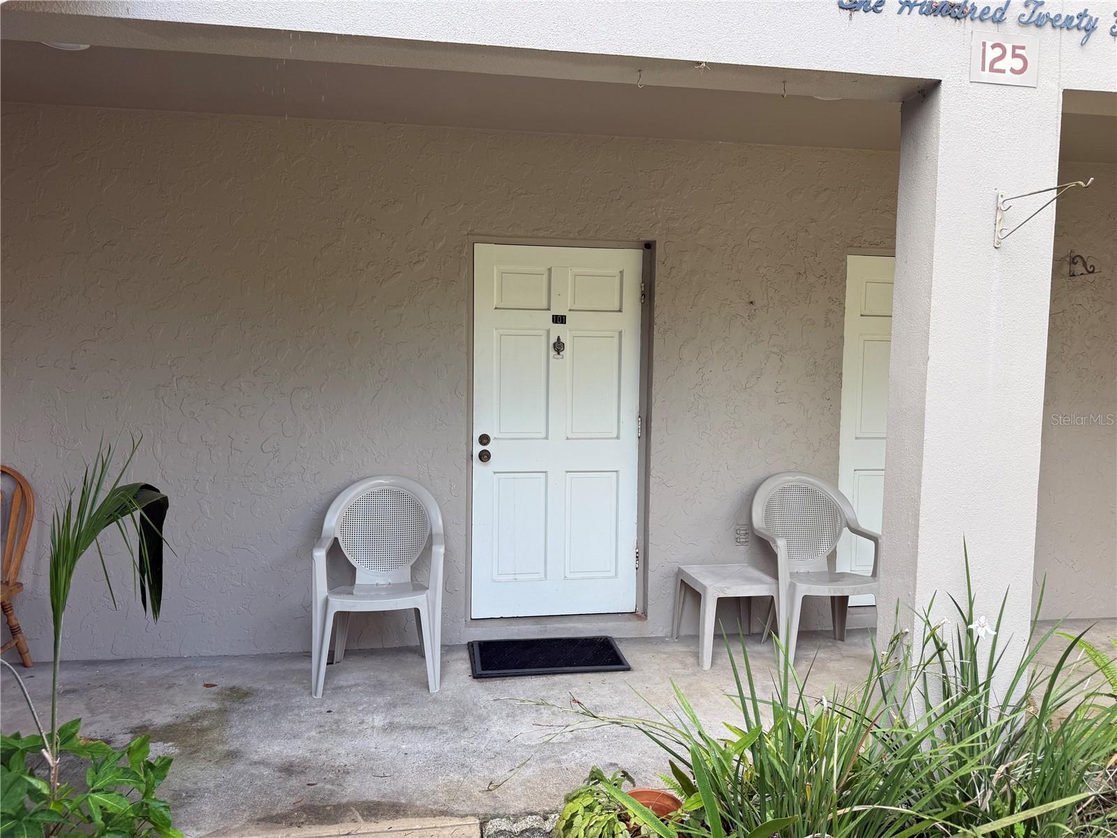 125 PICARDY VILLA CIRCLE 101