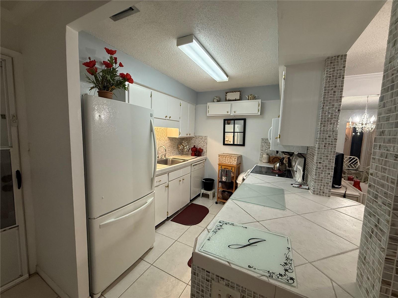 125 PICARDY VILLA CIRCLE 101