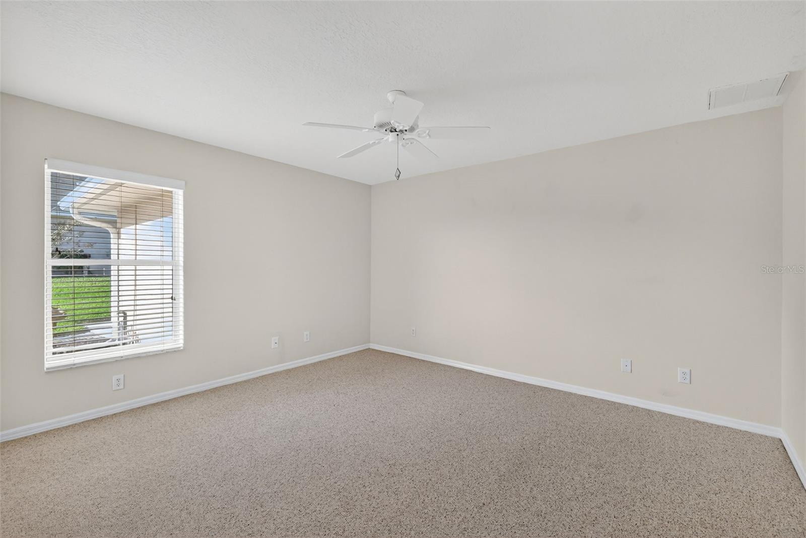 HARBOR HILLS - Residential