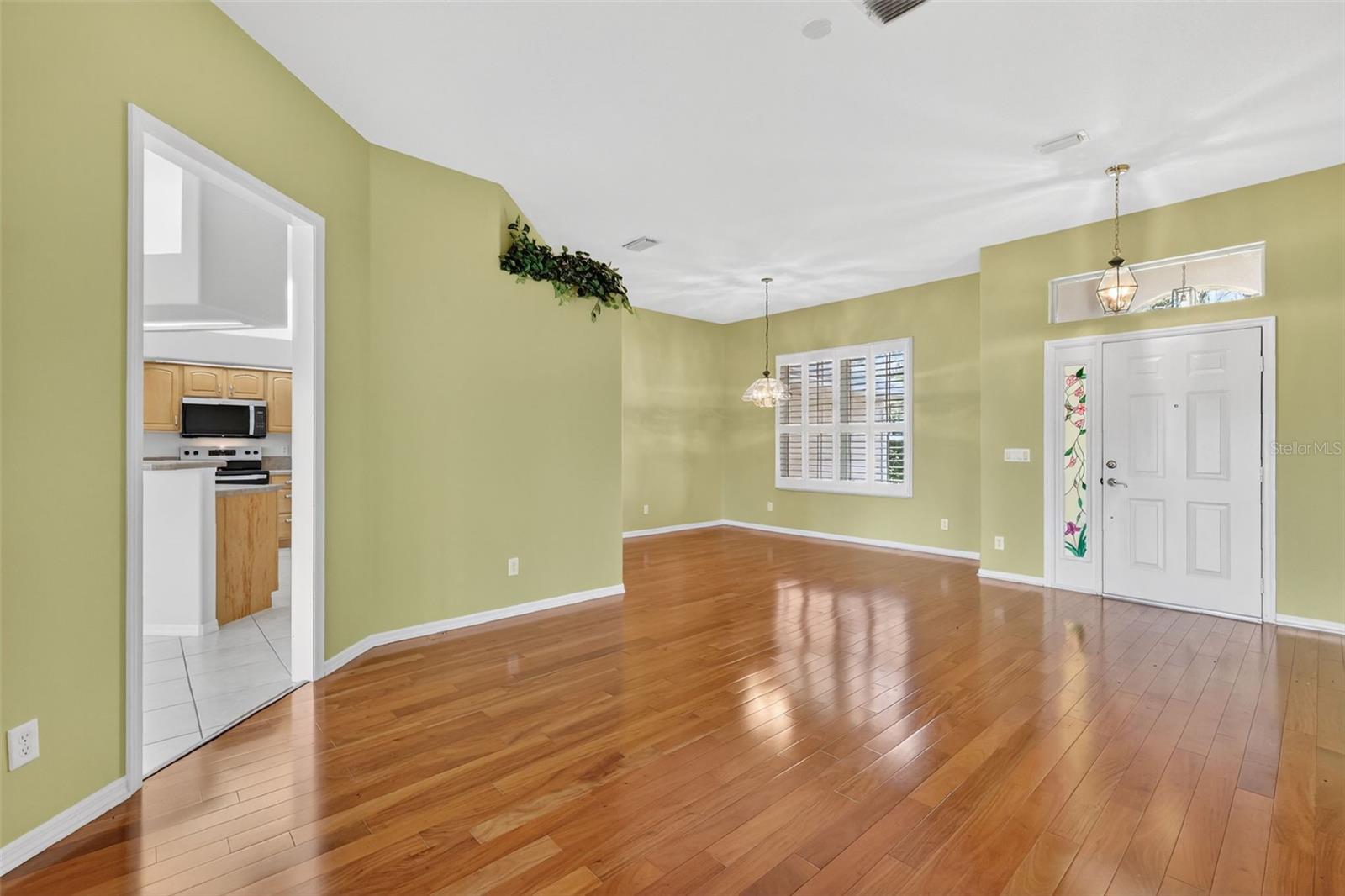 HARBOR HILLS - Residential