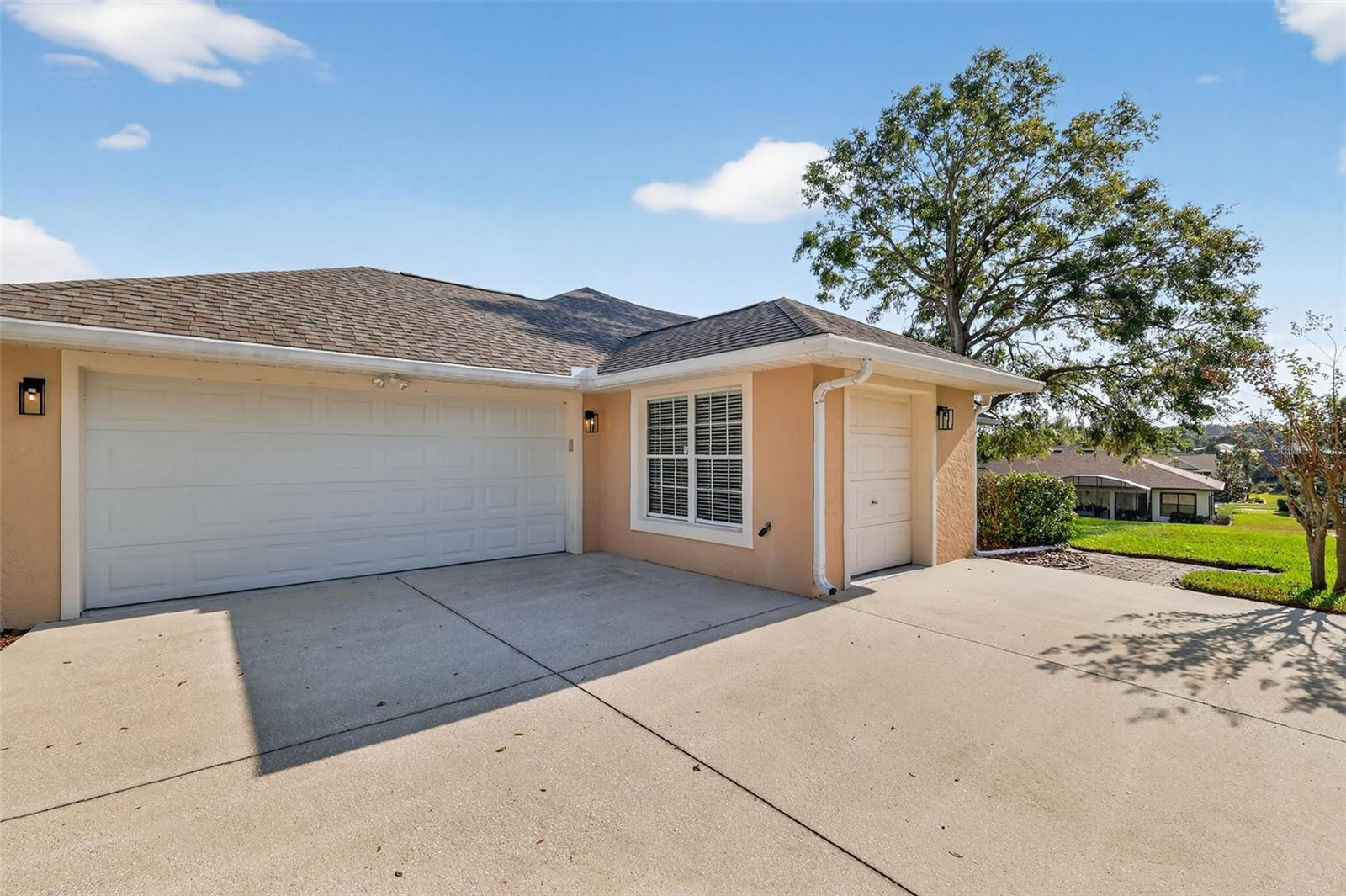 5524 SADDLEBACK COURT