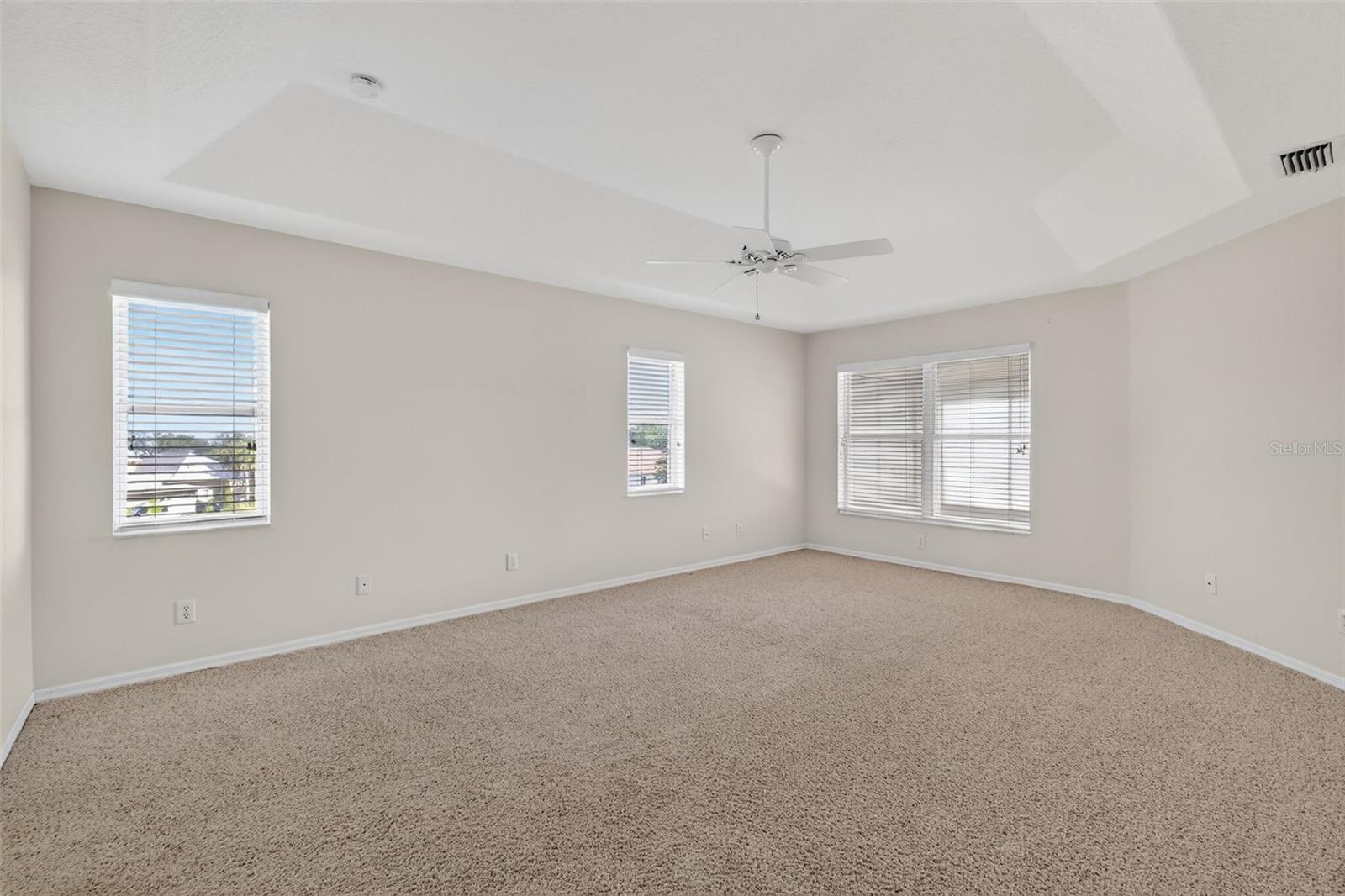 HARBOR HILLS - Residential