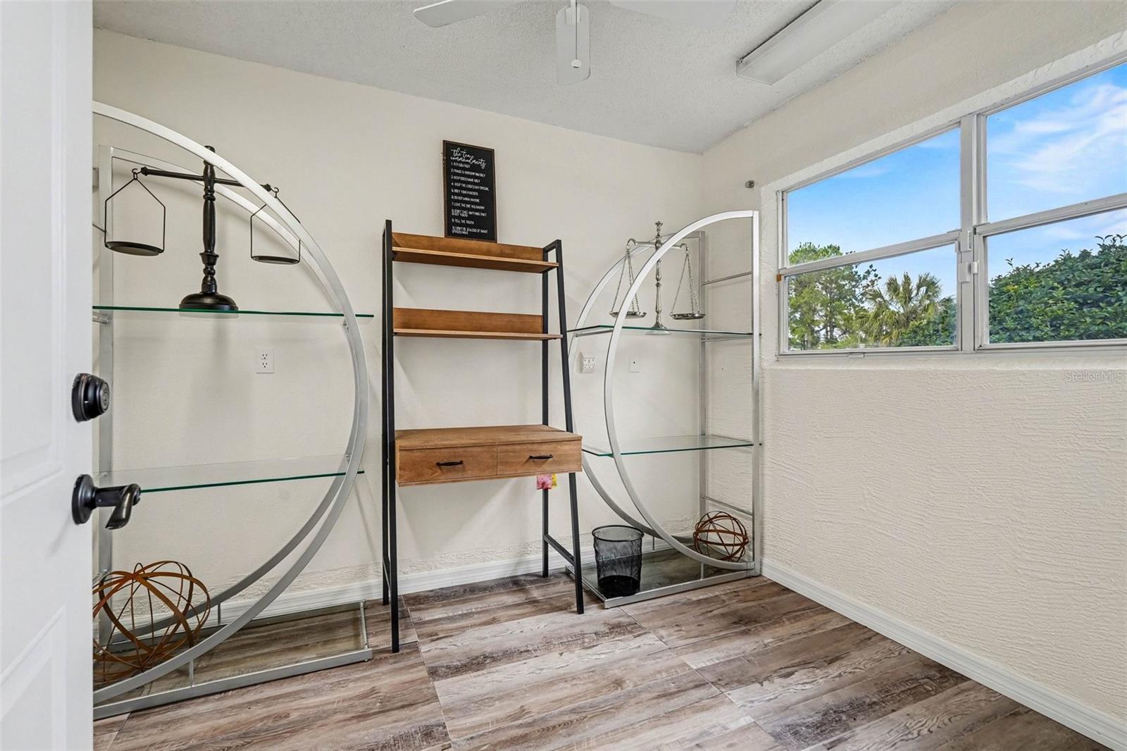 ROYAL HIGHLANDS - Residential