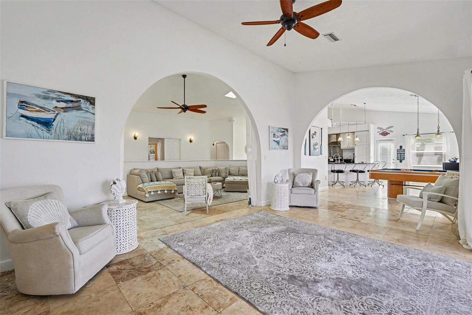 ROYAL HIGHLANDS - Residential