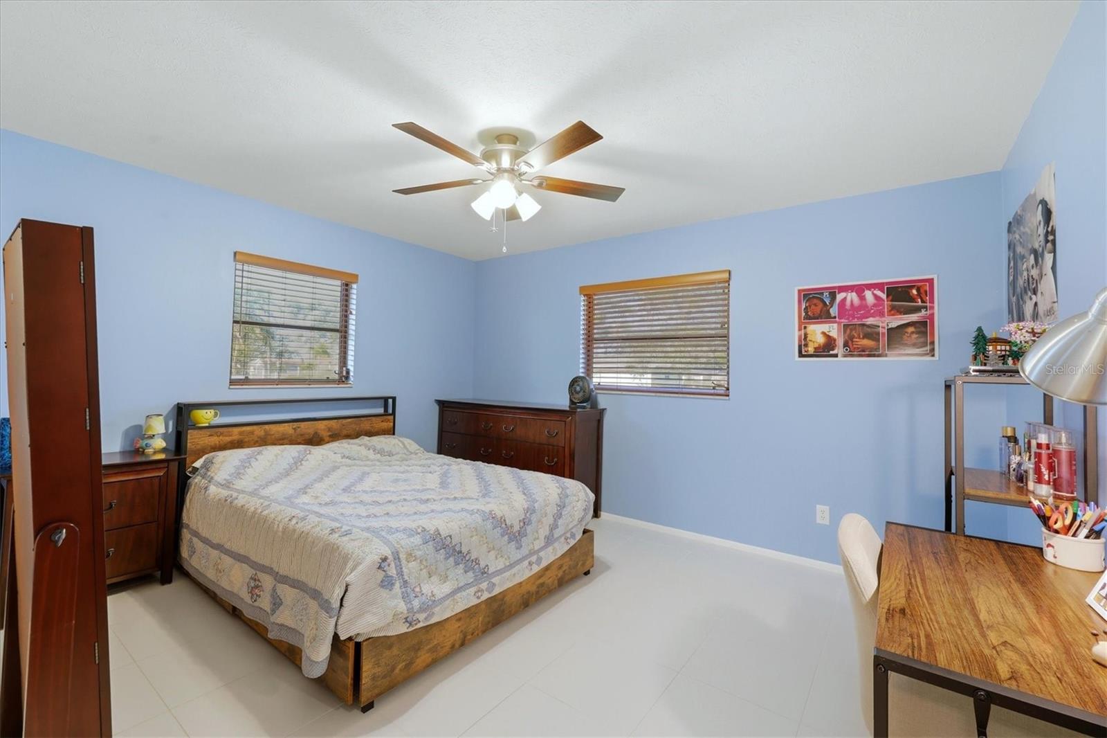 SOUTH VENICE - Residential