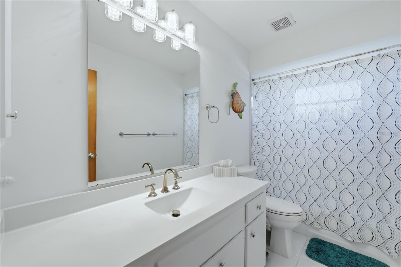 SOUTH VENICE - Residential