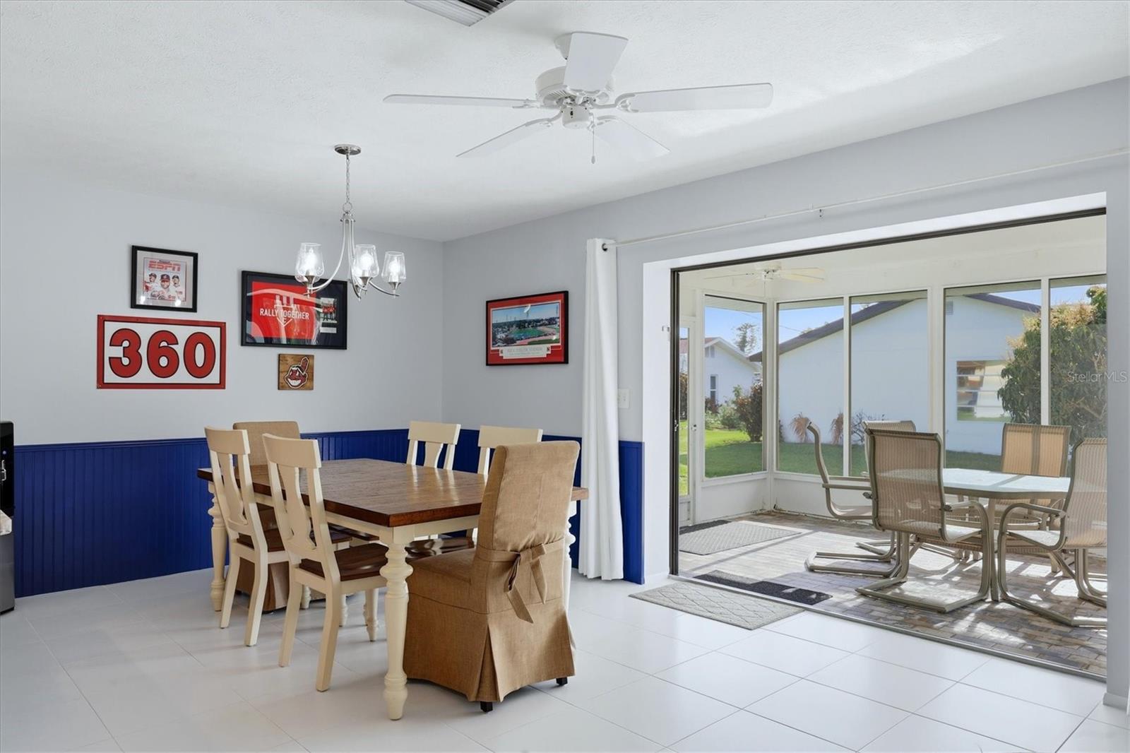 SOUTH VENICE - Residential