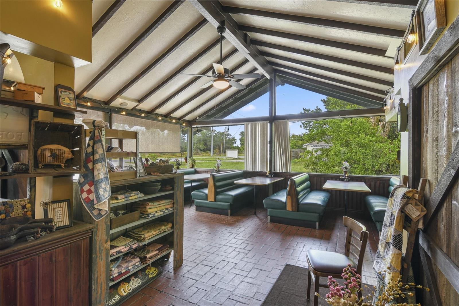 3725 W OLD US HIGHWAY 441