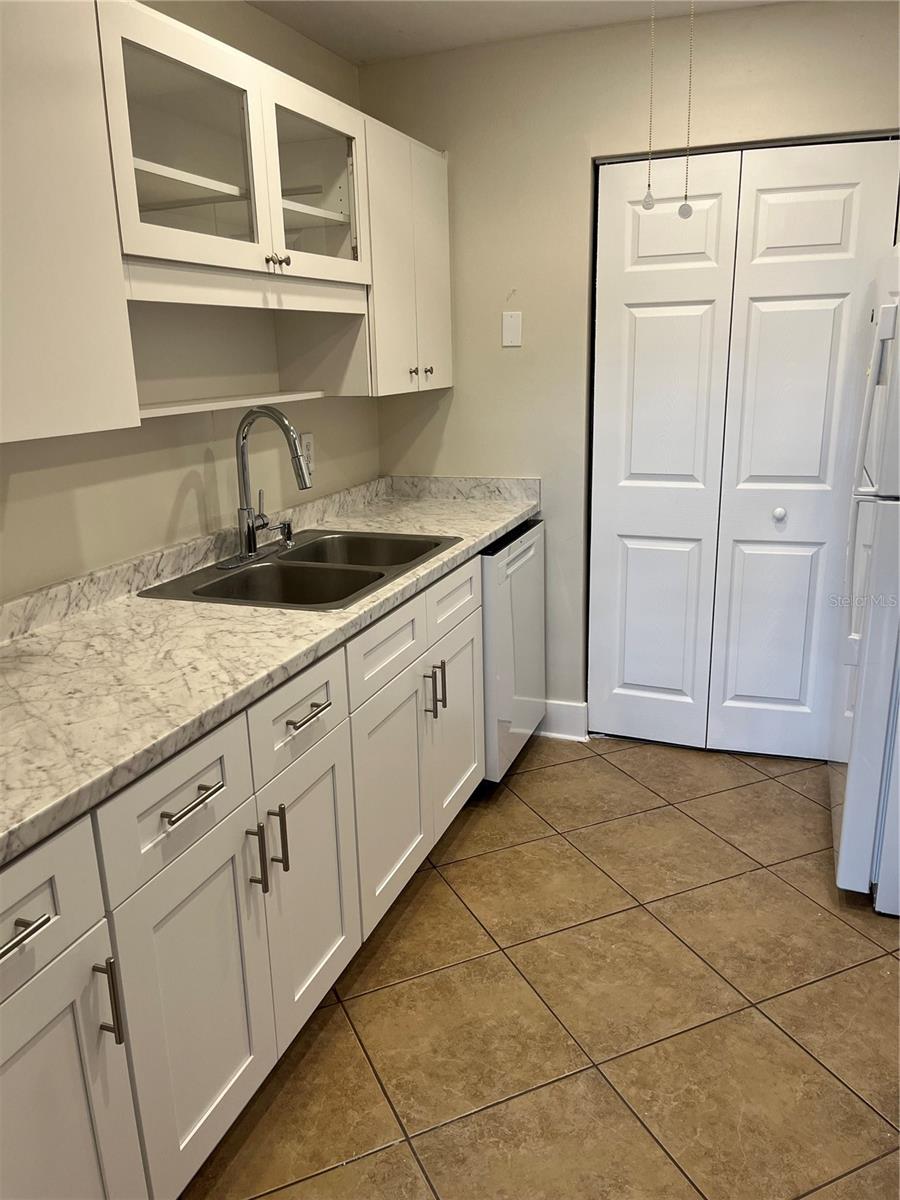 NEW HAVEN CONDO - Residential