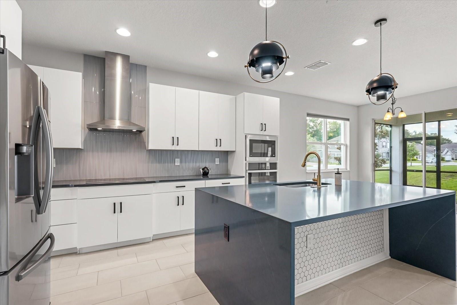 2541 LEYLAND CYPRESS LANE