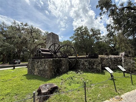 Tiny photo for 326 W Homeway Loop, Citrus Springs, FL 34434 (MLS # W7881655)