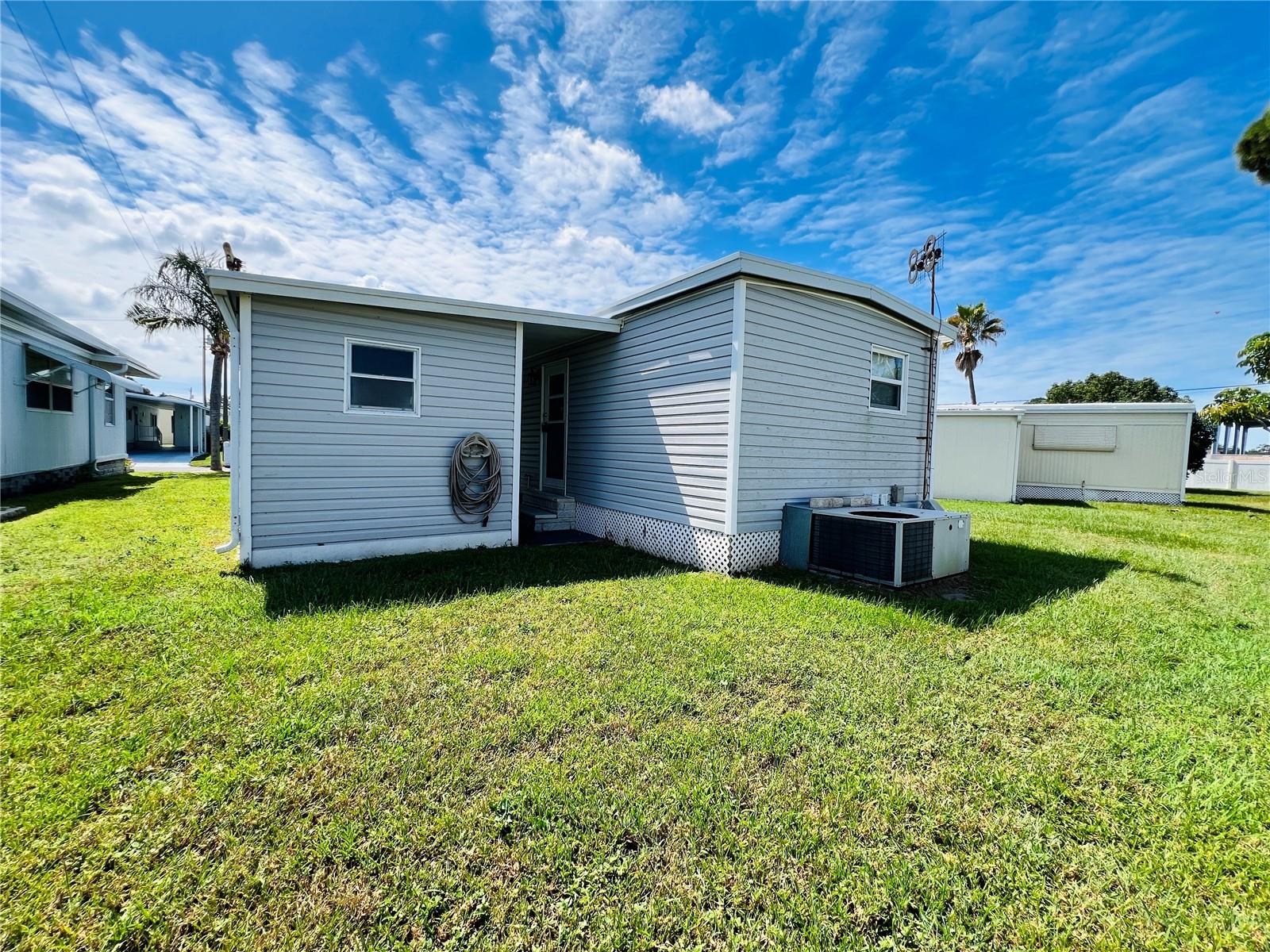 LAKE HIGHLANDER MOBILE HOME PARK UNREC - Residential