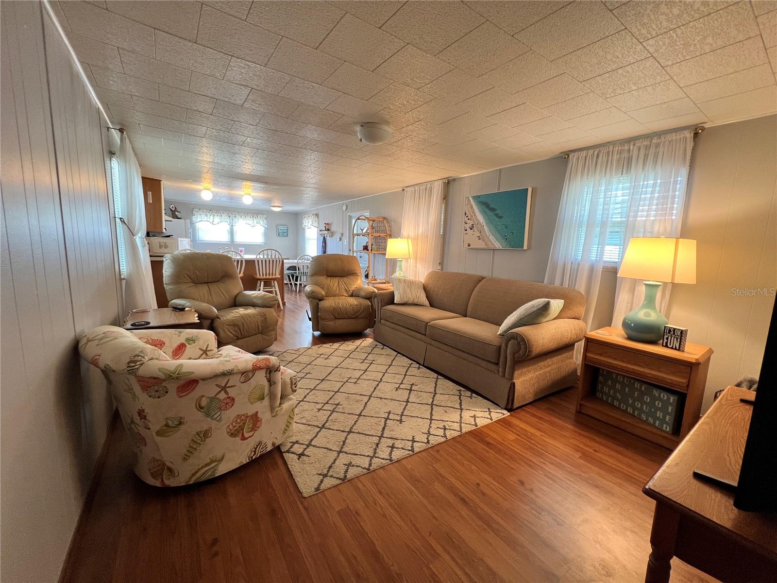 LAKE HIGHLANDER MOBILE HOME PARK UNREC - Residential