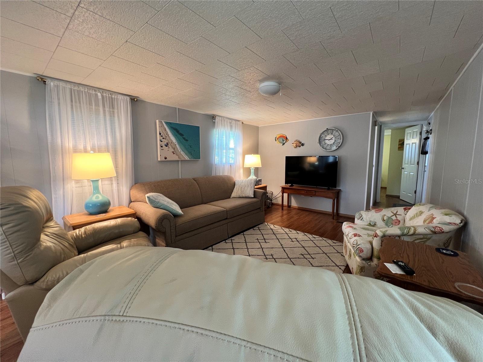 LAKE HIGHLANDER MOBILE HOME PARK UNREC - Residential