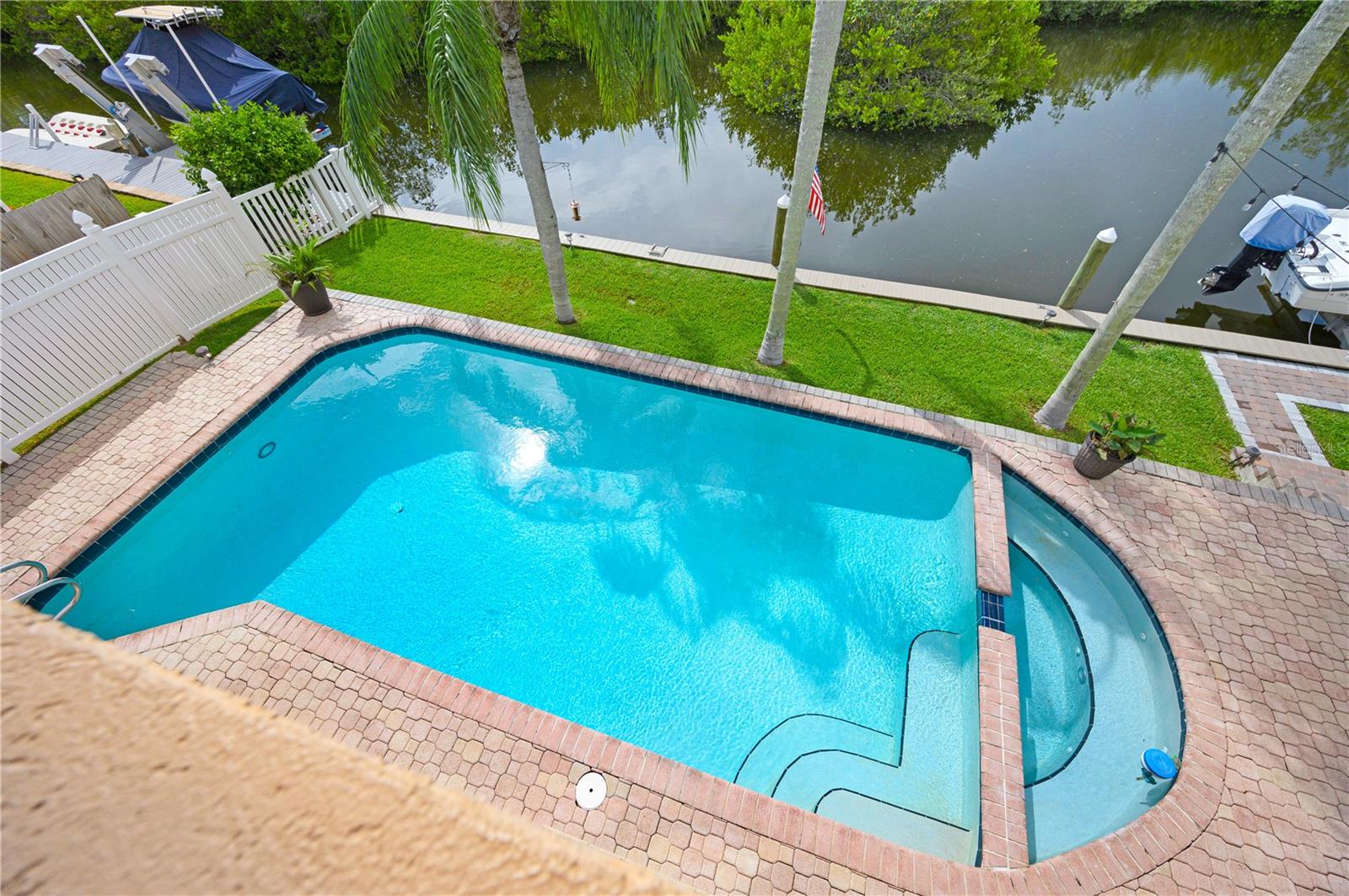 VILLA DE PALMAS SYKES COVE SEC 02 - Residential