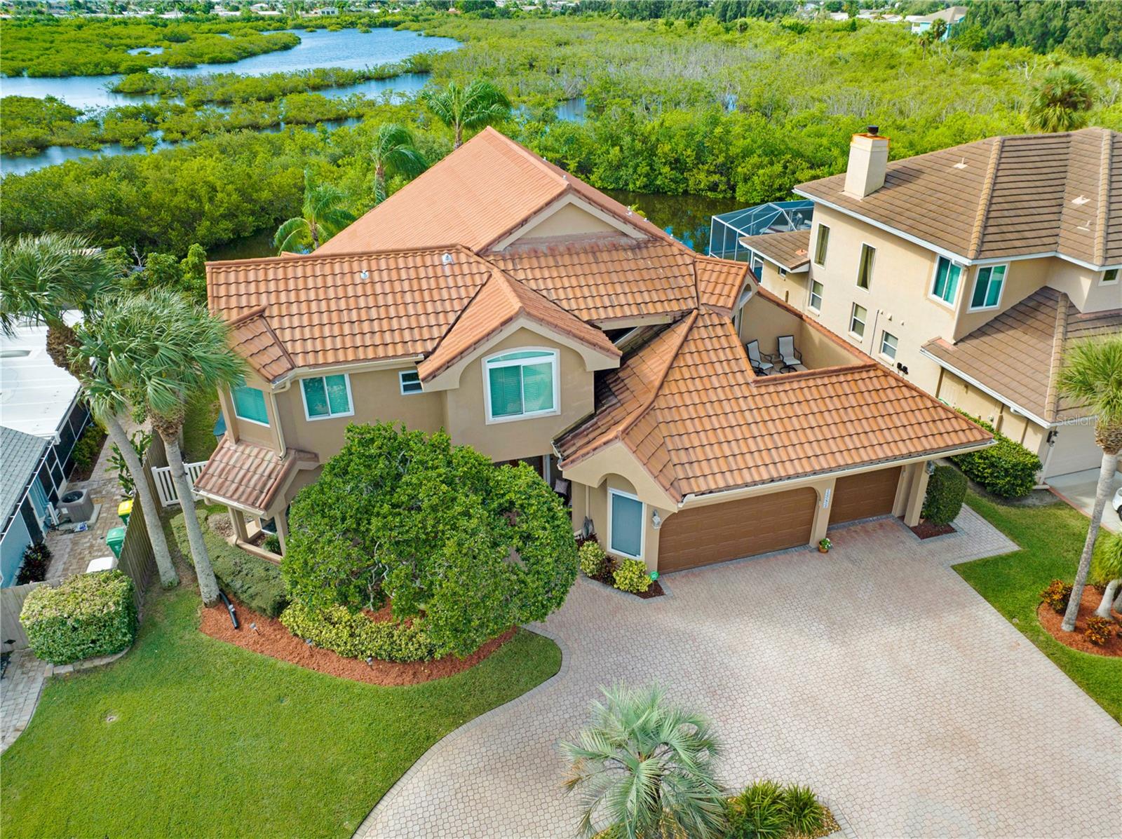 VILLA DE PALMAS SYKES COVE SEC 02 - Residential