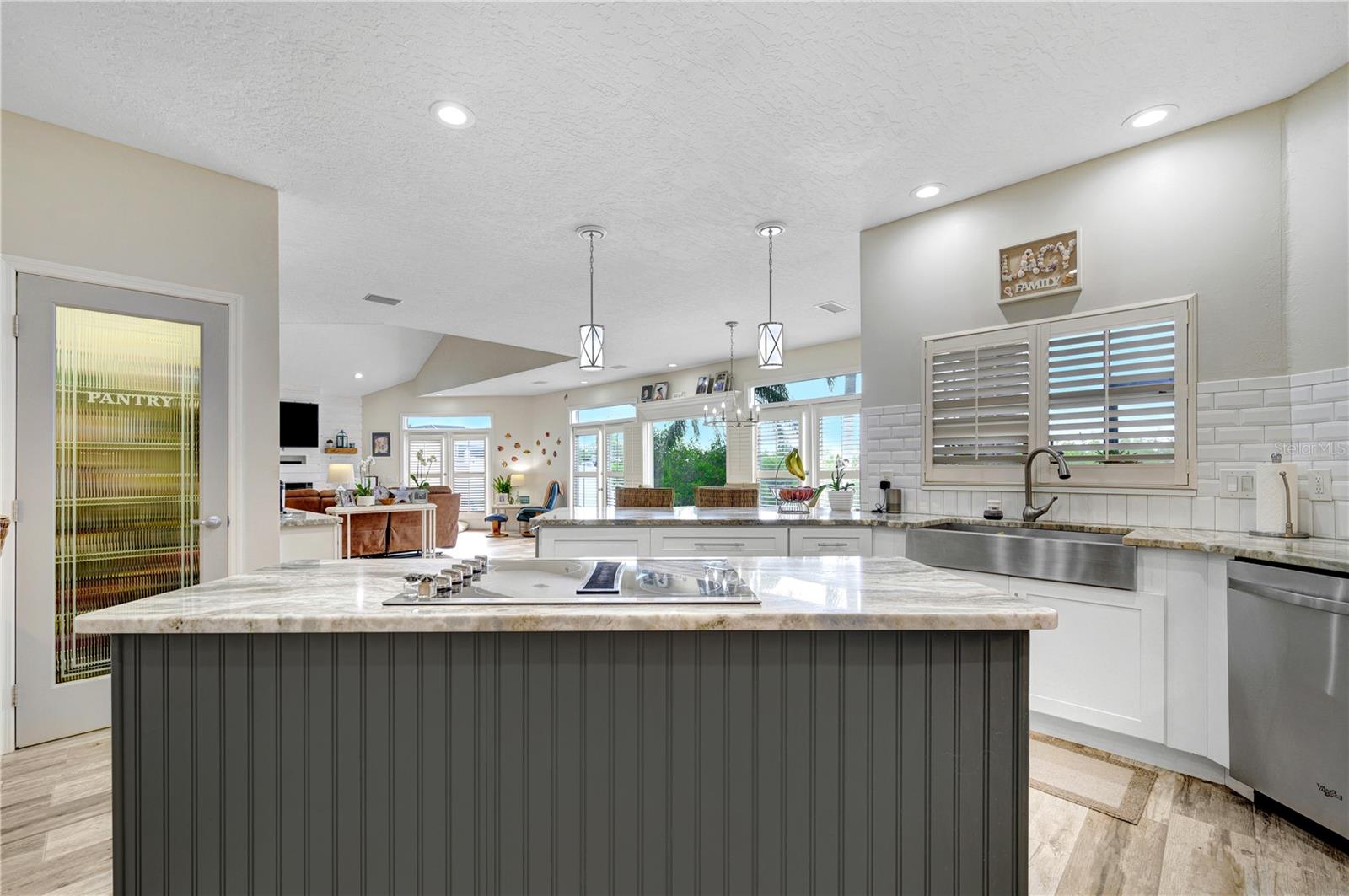 VILLA DE PALMAS SYKES COVE SEC 02 - Residential