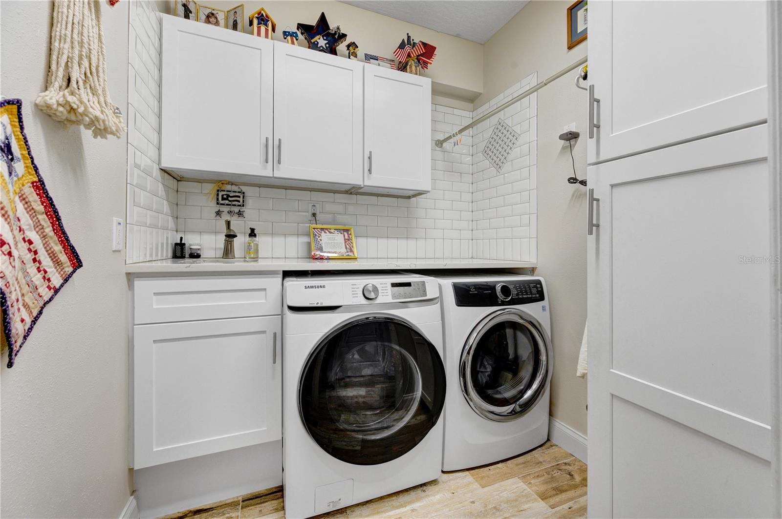 VILLA DE PALMAS SYKES COVE SEC 02 - Residential