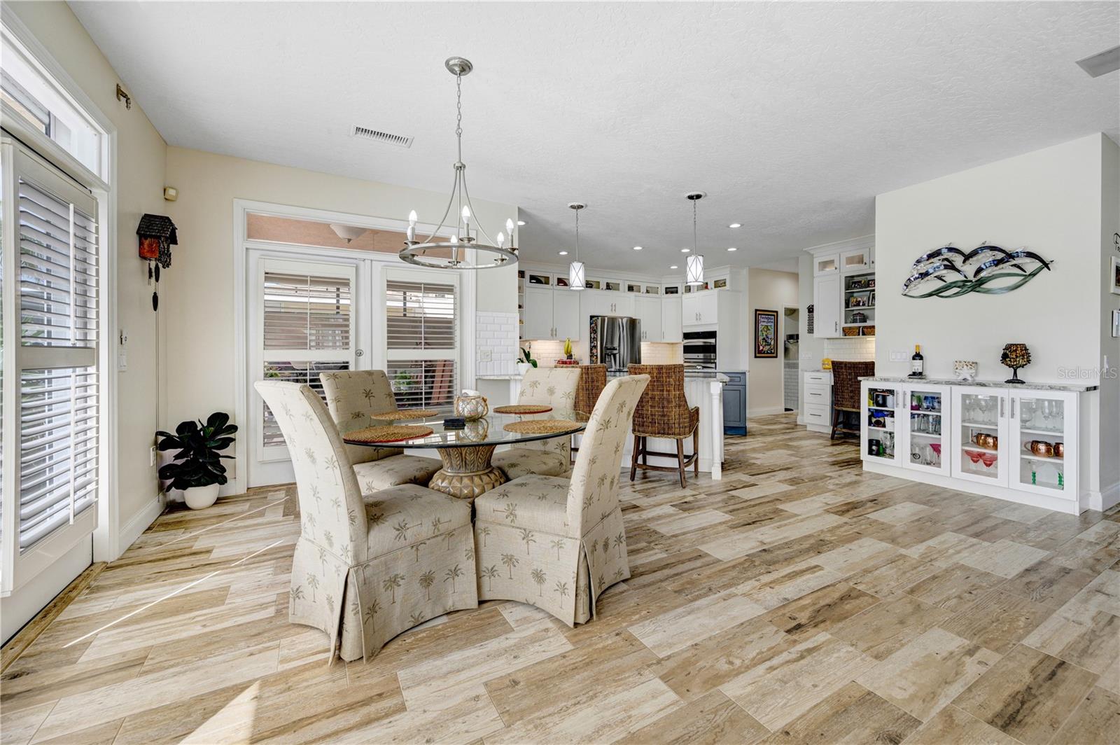 VILLA DE PALMAS SYKES COVE SEC 02 - Residential