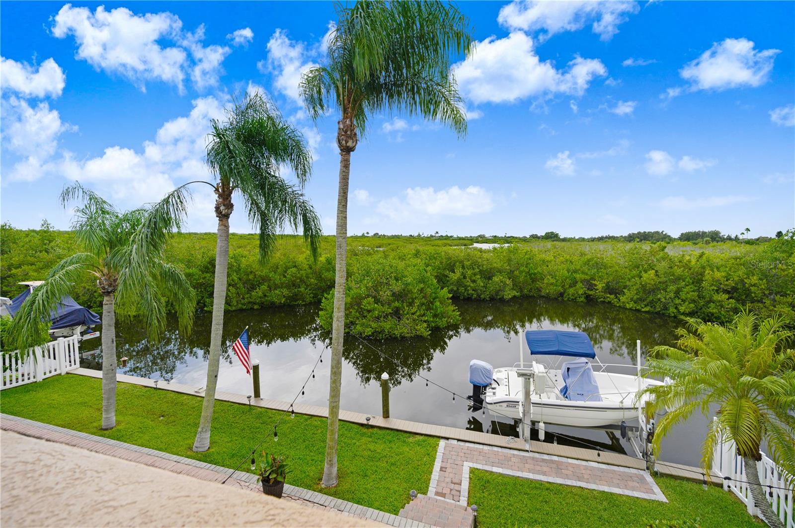 VILLA DE PALMAS SYKES COVE SEC 02 - Residential