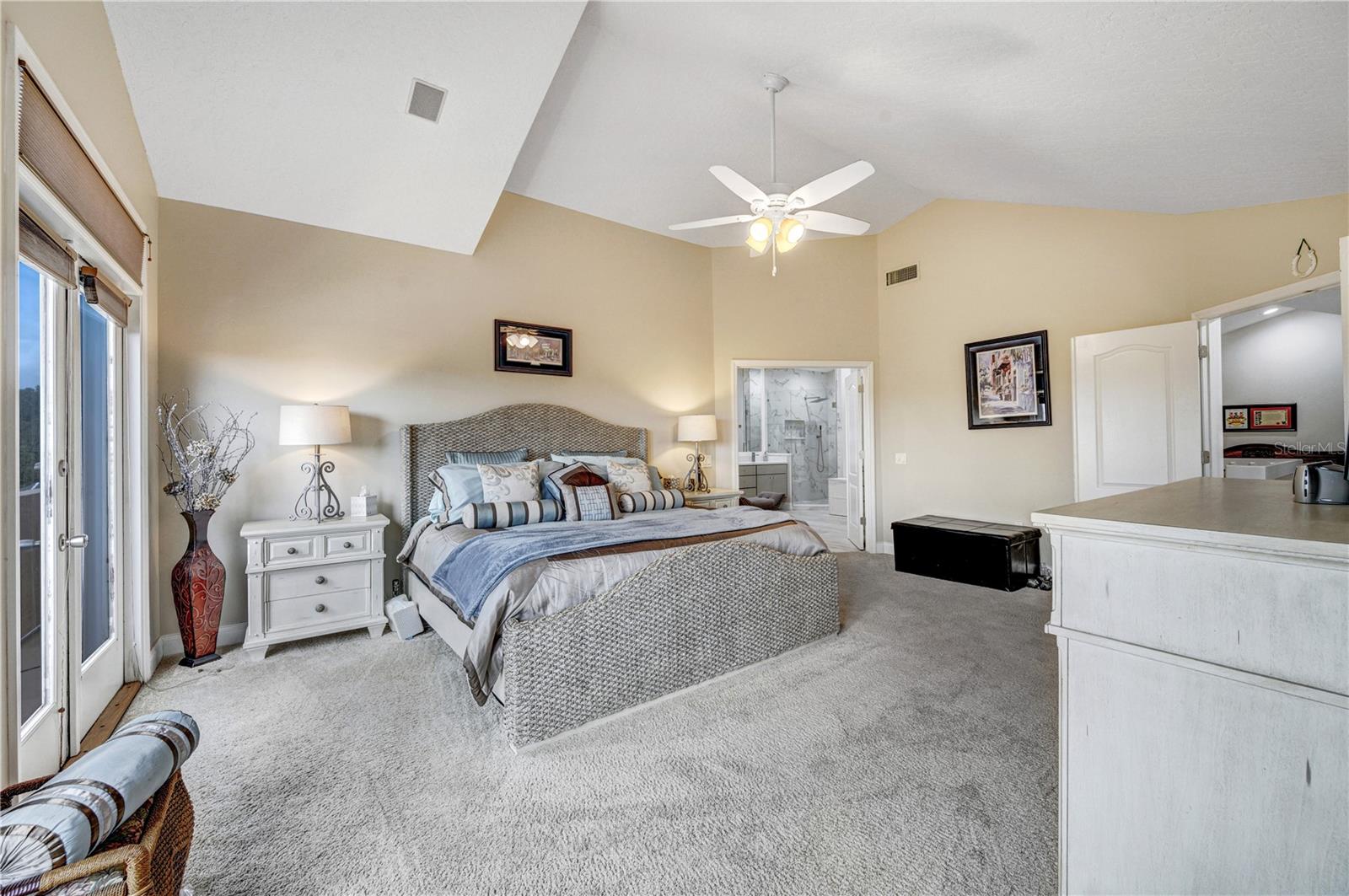 VILLA DE PALMAS SYKES COVE SEC 02 - Residential